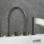 Robinet mélangeur pour baignoire en chrome