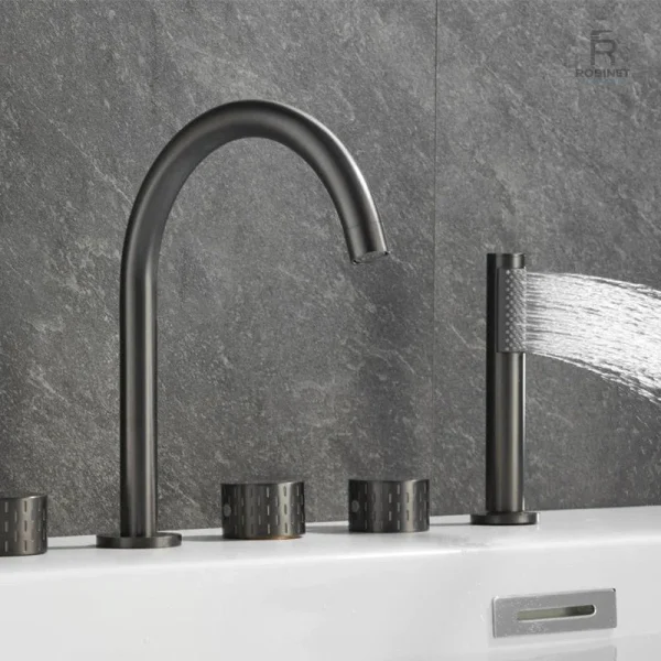 Robinet mélangeur pour baignoire en chrome