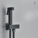 Douchette pour wc, solution écologique et économique