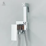 Équipement de salle de bain: douchette WC noir