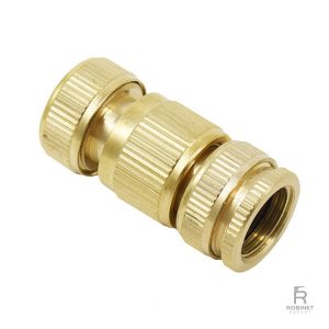 Accessoire doré pour robinet, design moderne et raffiné