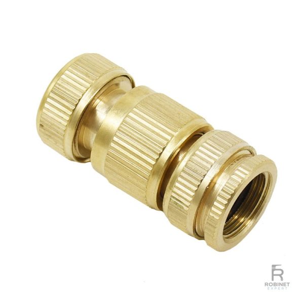 Accessoire doré pour robinet, design moderne et raffiné