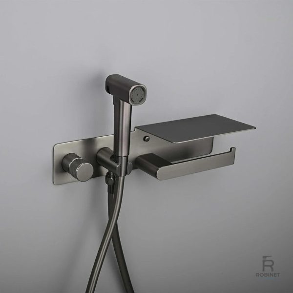 Douchette WC, solution hygiénique pour toute la famille