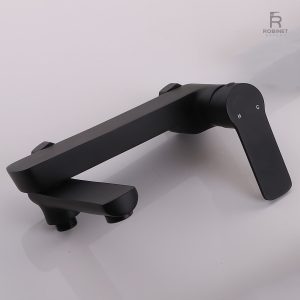 Mitigeur de baignoire élégant et pratique