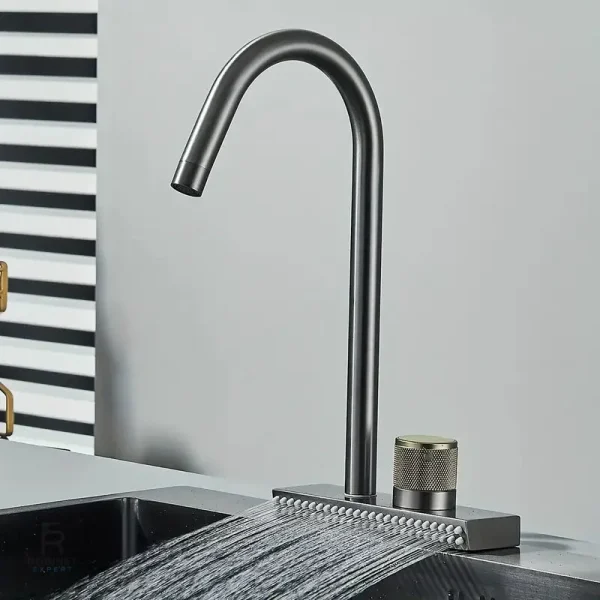 Mitigeur de cuisine avec un contrôle de température simple