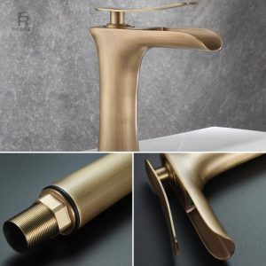 Design classique et raffiné pour salle de bain