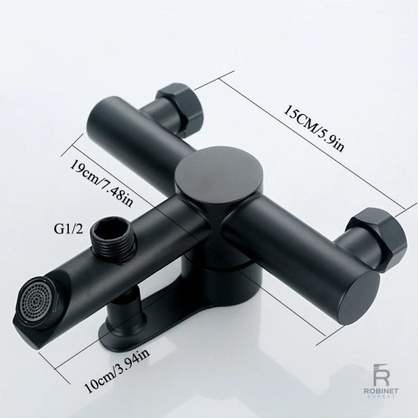 Accessoire de salle de bain : Mitigeur mural moderne