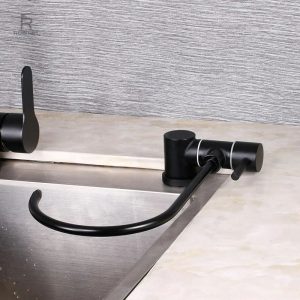 Mitigeur cuisine avec fonctionnalité rabattable