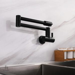 Mitigeur de cuisine mural avec design élégant