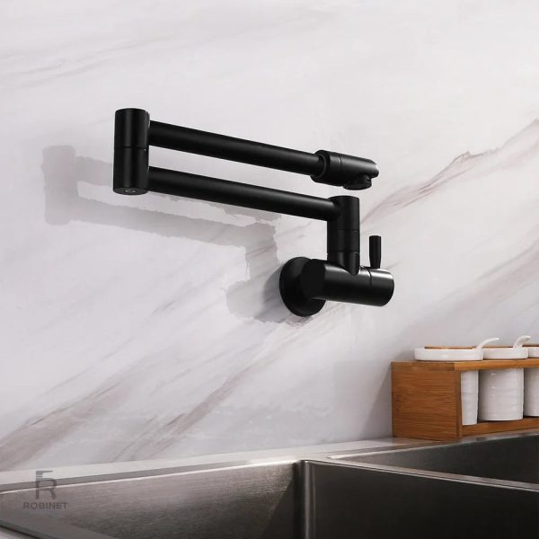 Mitigeur de cuisine mural avec design élégant