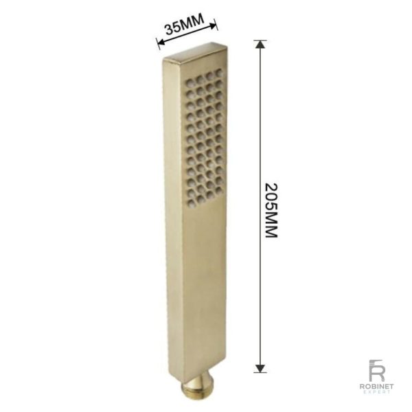 Pommeau de douche en finition or pour une touche luxe
