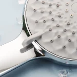 Pommeau de douche efficace pour un nettoyage rapide