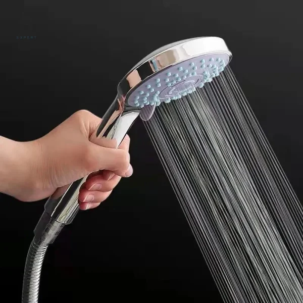 Pommeau de douche en inox pour un jet puissant