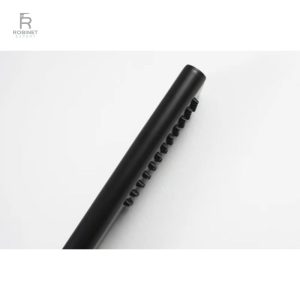 Pommeau de douche moderne en finition noire