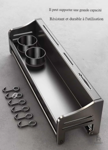 Étagère murale pour un accès facile aux accessoires de cuisine