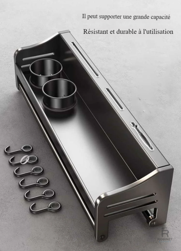 Étagère murale pour un accès facile aux accessoires de cuisine