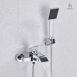 Robinet baignoire à deux trous, finition élégante