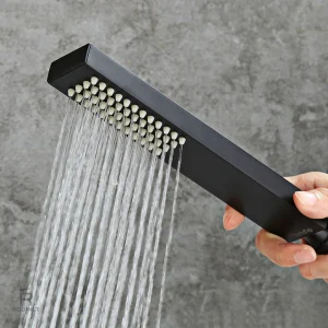 Robinet élégant pour baignoire avec finition soignée
