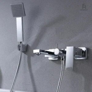 Robinet mural pour baignoire moderne