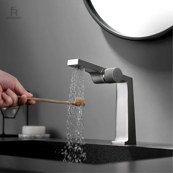 robinet-cascade-lavabo-1 Robinet Cascade pour Lavabo moderne et élégant