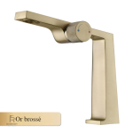 Robinet lavabo avec débit d'eau en cascade