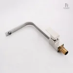 Robinet de cuisine moderne avec rotation à 360 degrés