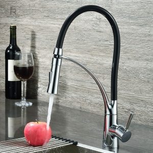 Robinet de cuisine, design moderne et fonctionnel