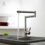 Robinet de cuisine orientable moderne
