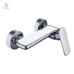 Robinet de douche à deux trous avec finition soignée