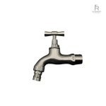Robinet mural pour jardin, finition chrome