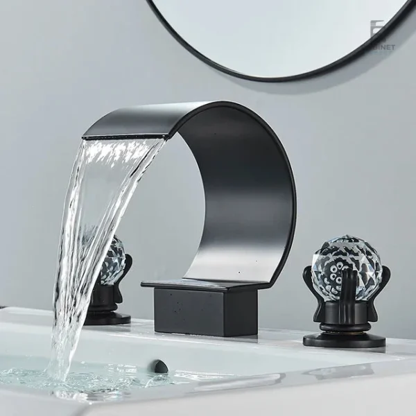 Robinet de salle de bain à levier unique