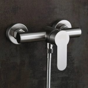 Robinet mural douche 2 trous design moderne