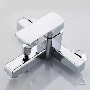 Douche thermostatique murale pour confort d'utilisation
