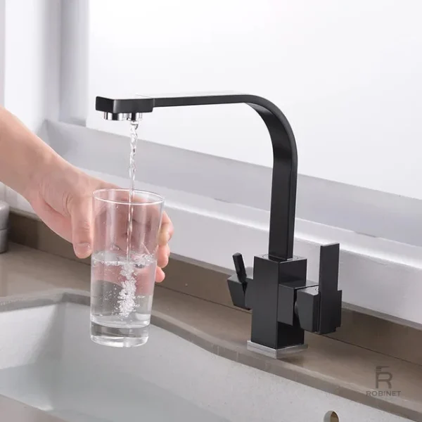 Robinet de cuisine design et fonctionnel