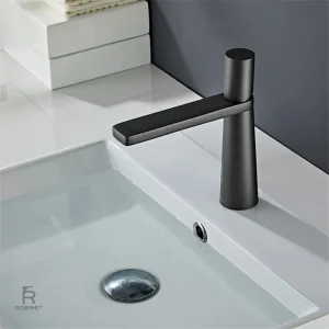 Robinet lavabo chromé élégant pour salle de bain