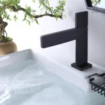 Robinet moderne pour lavabo, idéal pour une décoration chic