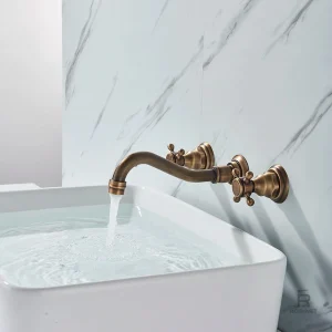 Design classique pour robinet lavabo mural