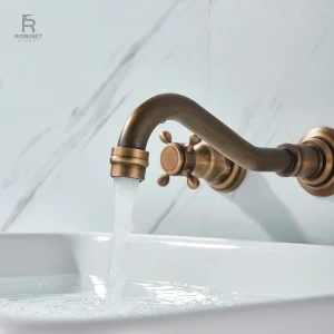 Robinet décoratif ancien pour salle de bain