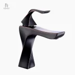 Mitigeur élégant pour lavabo de salle de bain