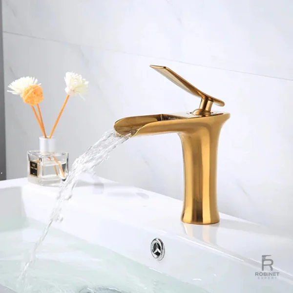 Mitigeur lavabo design cascade pour salle de bain