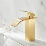 Mitigeur à cascade, parfait pour salle de bain