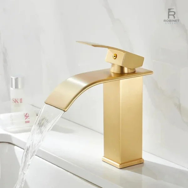 Mitigeur à cascade, parfait pour salle de bain