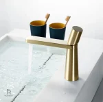 Mitigeur Aqua pour un style contemporain en salle de bain