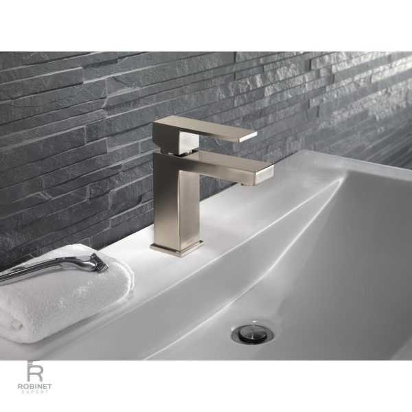 Mitigeur élégant pour lavabo, design moderne