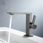Mitigeur design épuré pour salle de bain