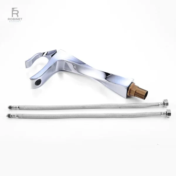 Robinet de salle de bain élégant