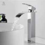 Robinet mitigeur vasque cascade élégante pour salle de bain