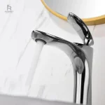 Robinet Halo élégant pour vasque