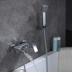 Robinet mural baignoire avec pommeau de douche