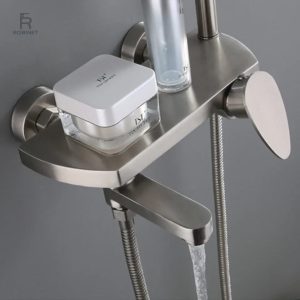 Robinet douche mural design moderne